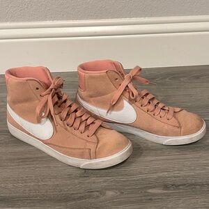 Nike Women's High-Top Sneakers - Peach and White